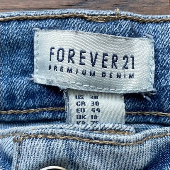 Aztec style embroidered jeans size 30 - Picture 4 of 5